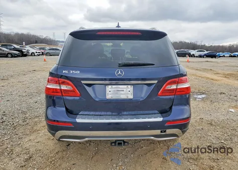 2015 Mercedes-Benz Ml 350 z USA, uszkodzony, nr VIN 4JGDA5JB8FA507142